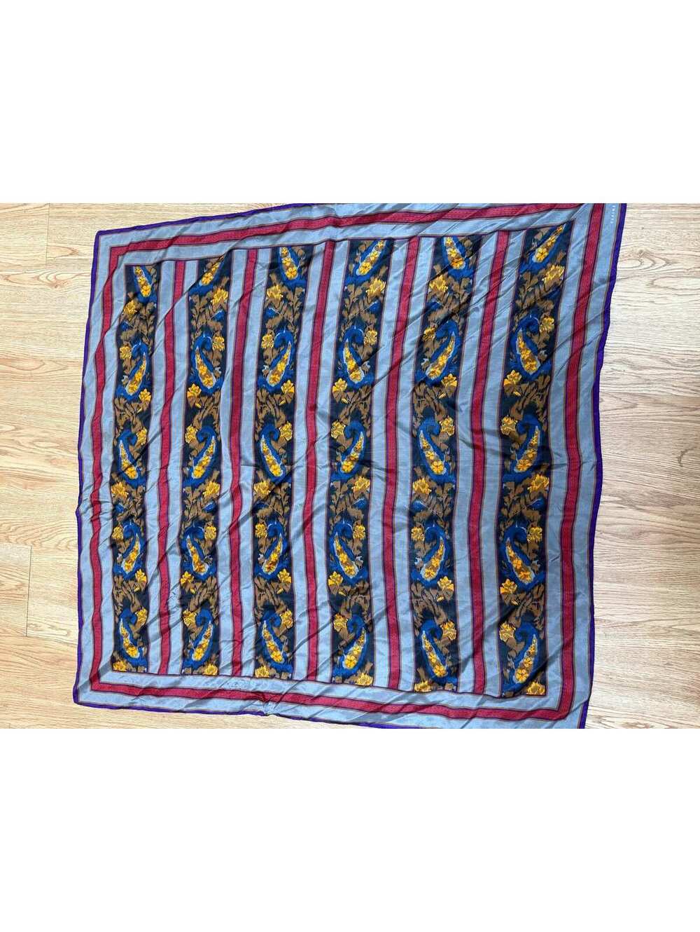 Vintage ELAINE GOLD Designer SCARF Chic Designer